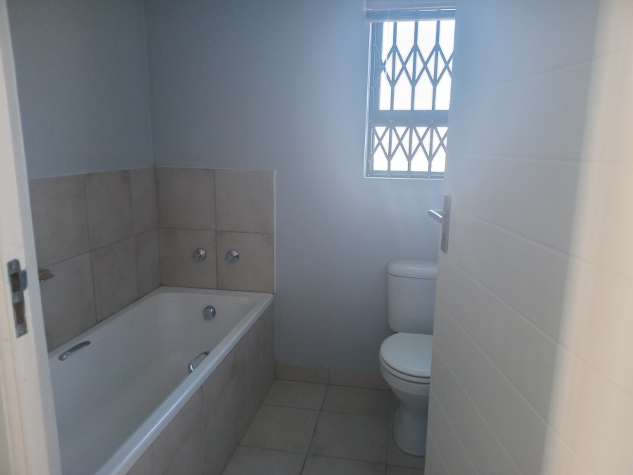 3 Bedroom Property for Sale in Amalinda Eastern Cape